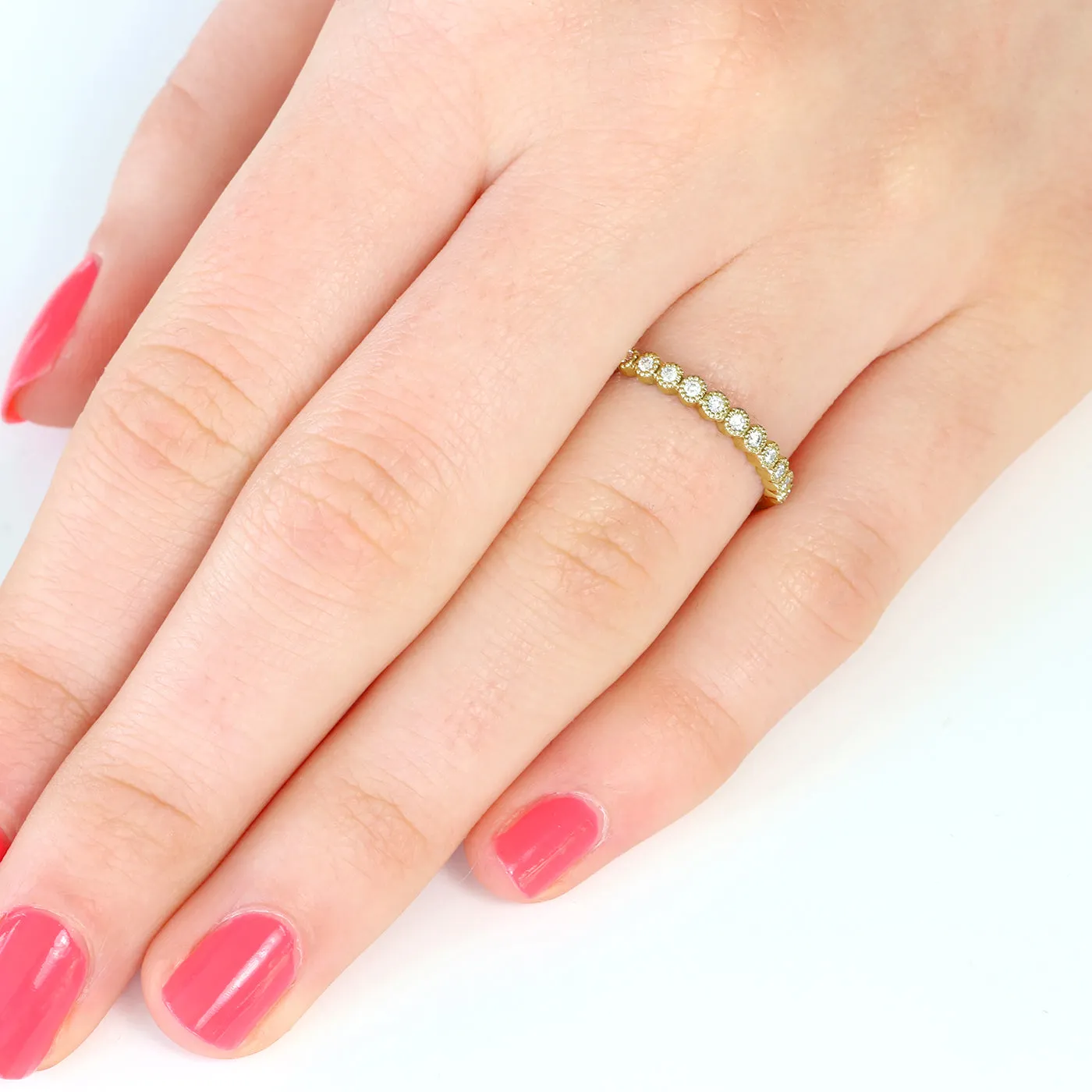 18ct Gold Milgrain Engraved Diamond Wedding Ring