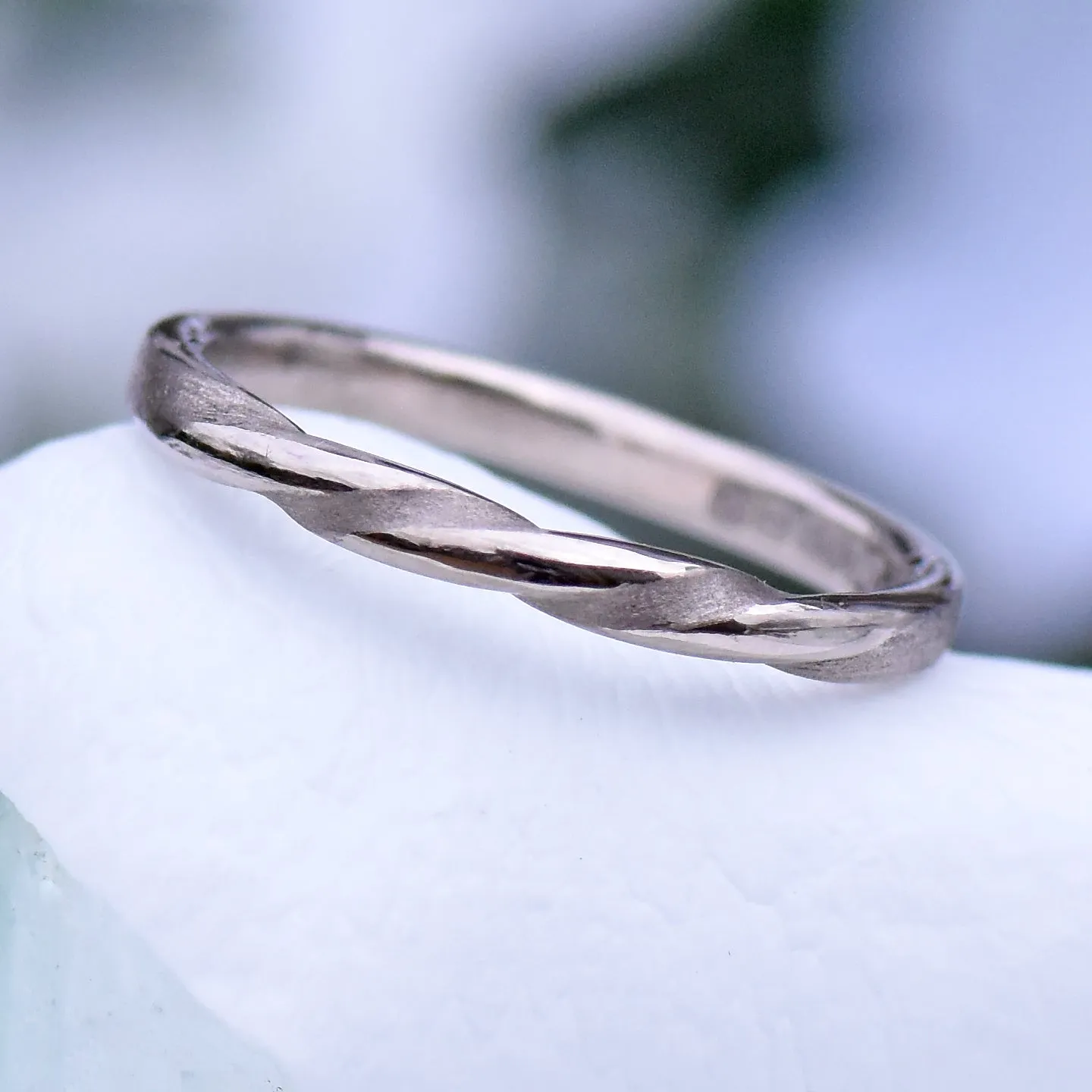 18ct White Gold Spun Silk Triple Twist Wedding Ring