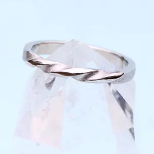18ct White Gold Spun Silk Triple Twist Wedding Ring