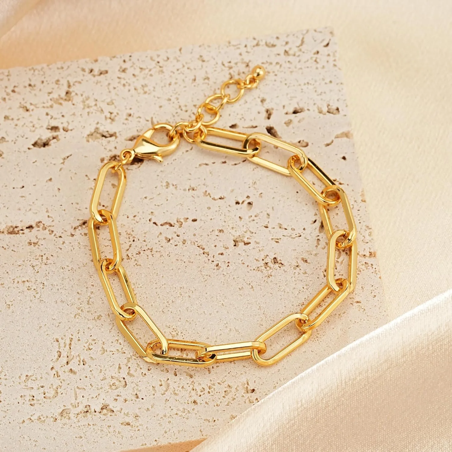 18K Gold Plated Gold Paperclip Bracelet Gold Chain Bracelet for Women Dainty Link Bracelet Gift for Her