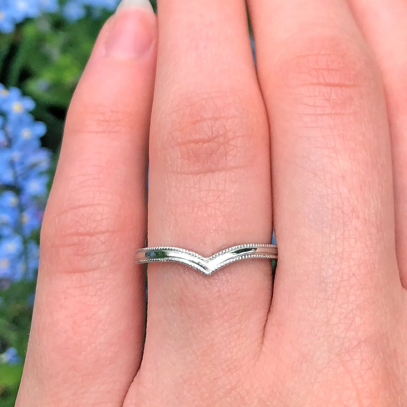 950 Platinum Milgrain Engraved Wishbone Wedding Ring