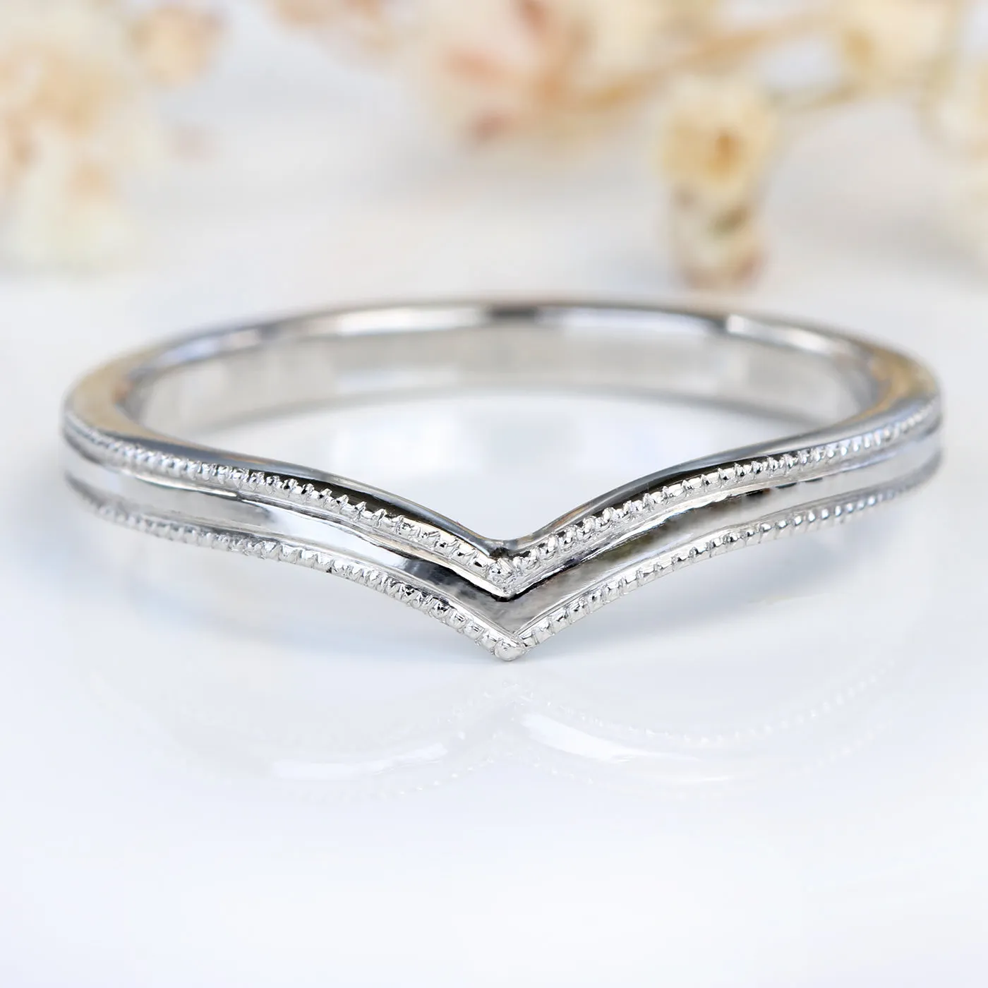 950 Platinum Milgrain Engraved Wishbone Wedding Ring