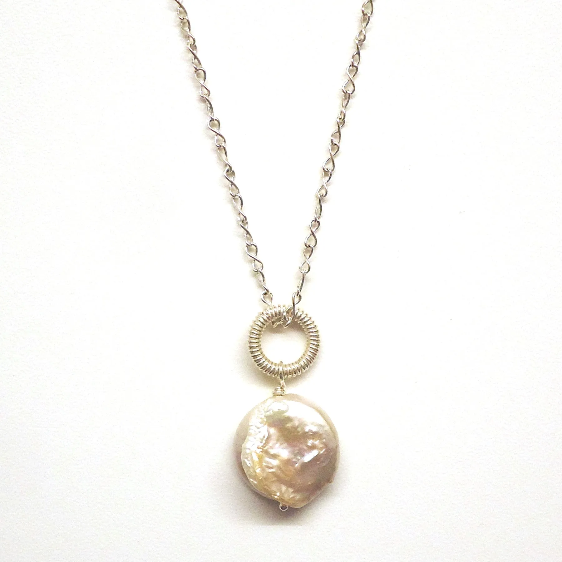 Coin Pearl Pendant Necklace