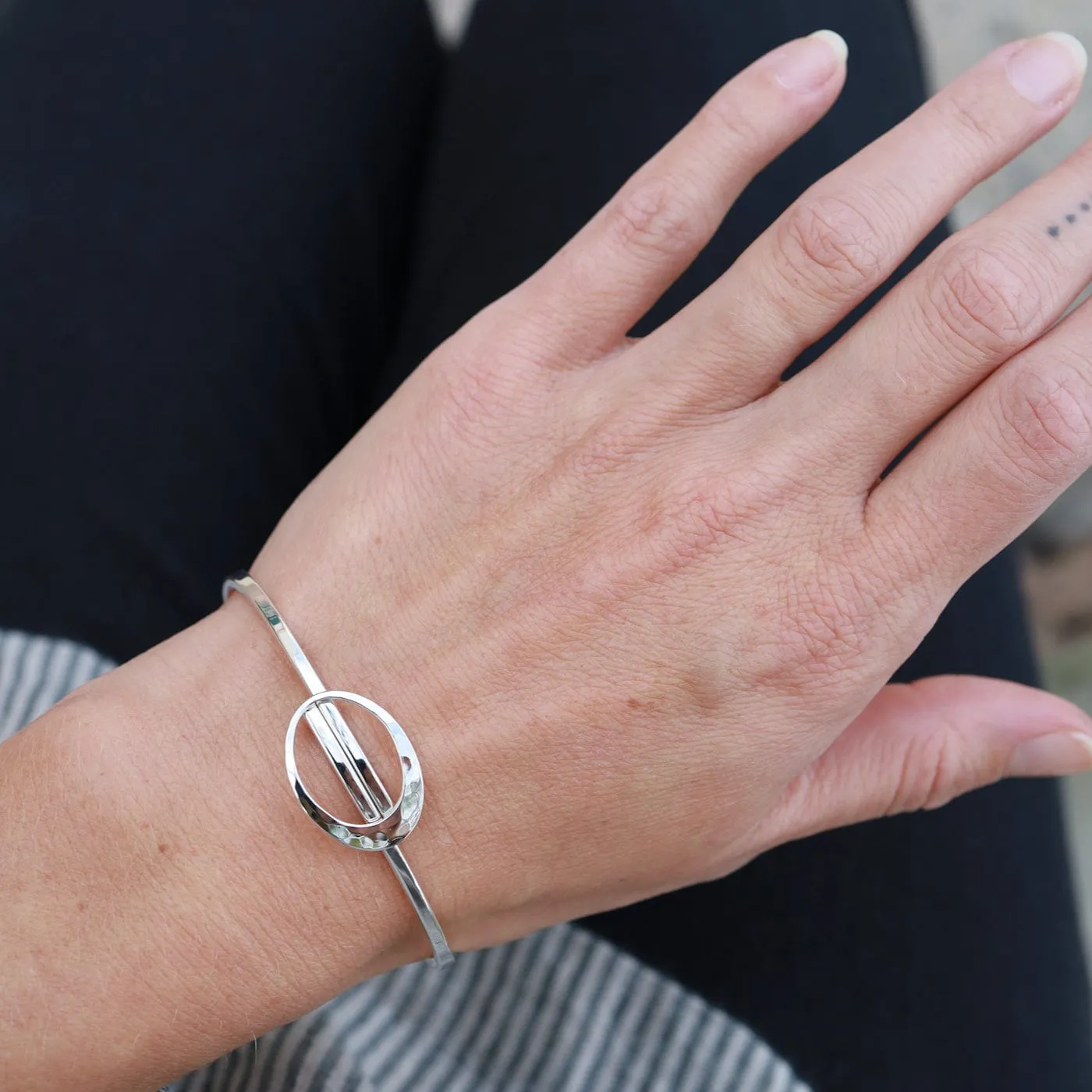 Elliptical Elegance Bracelet