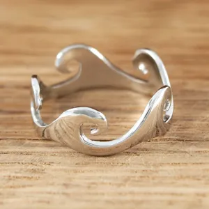 Huitan Punk Cool Finger Rings for Women Metal Silver Color Wave Couple Rings Anniversary Gift Men&#39;s Accessories Hot 2022 Jewelry