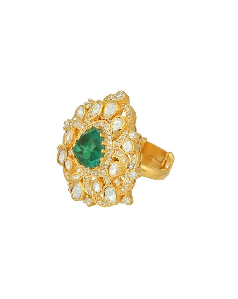 Nadira Ring