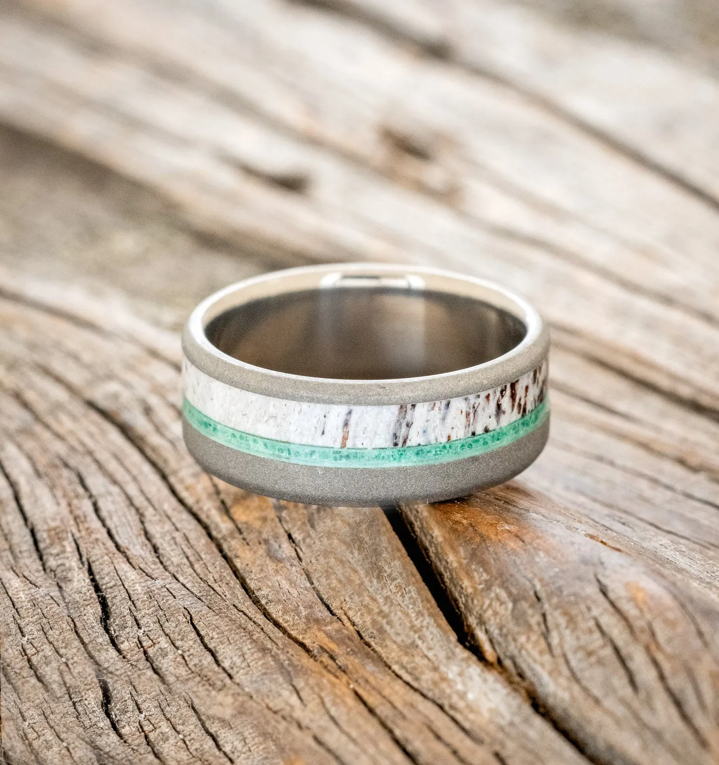"TANNER" - MALACHITE & ANTLER WEDDING BAND WITH A SANDBLASTED FINISH - TITANIUM - SIZE 9 1/4