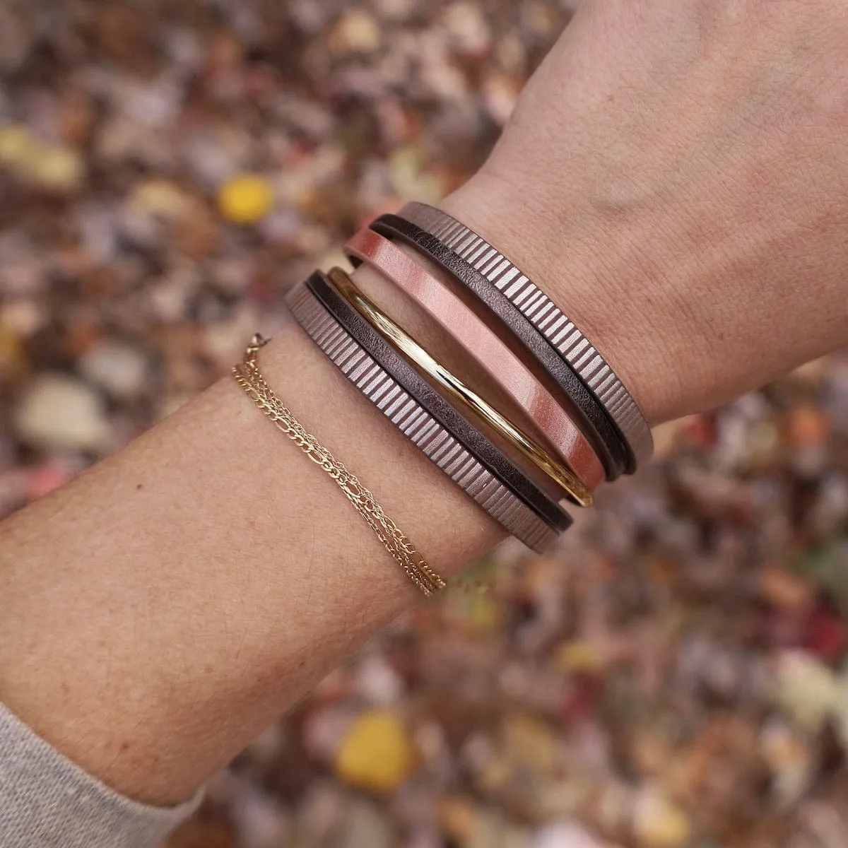 Shiny Gold Metallic Gold & Brown Bracelet