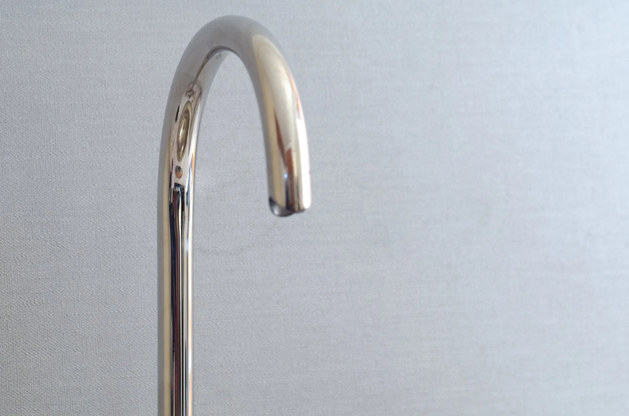 Single Hole Bathroom Faucet - Polished Nickel Bathroom Faucet