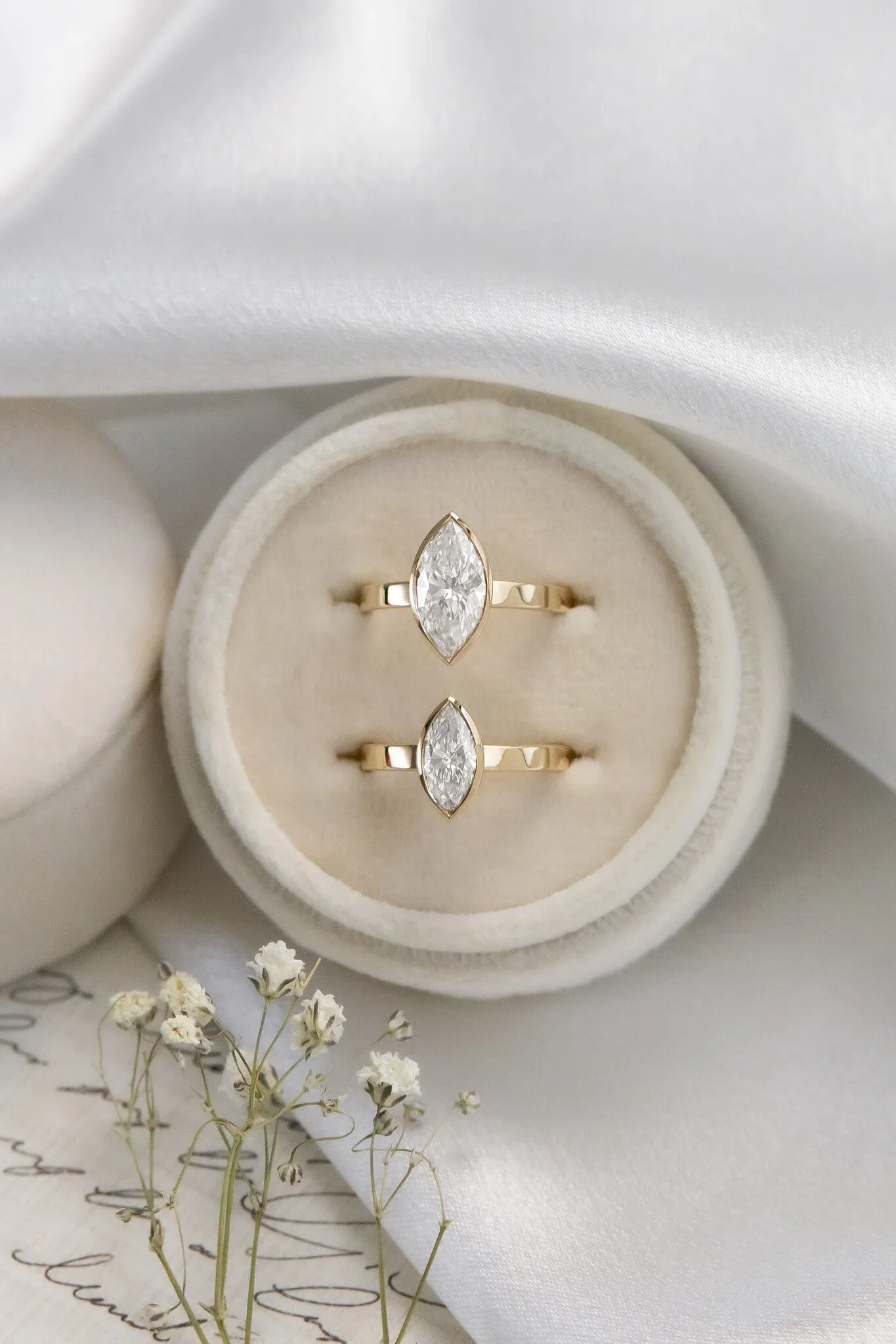 The Elena Marquise Solitaire