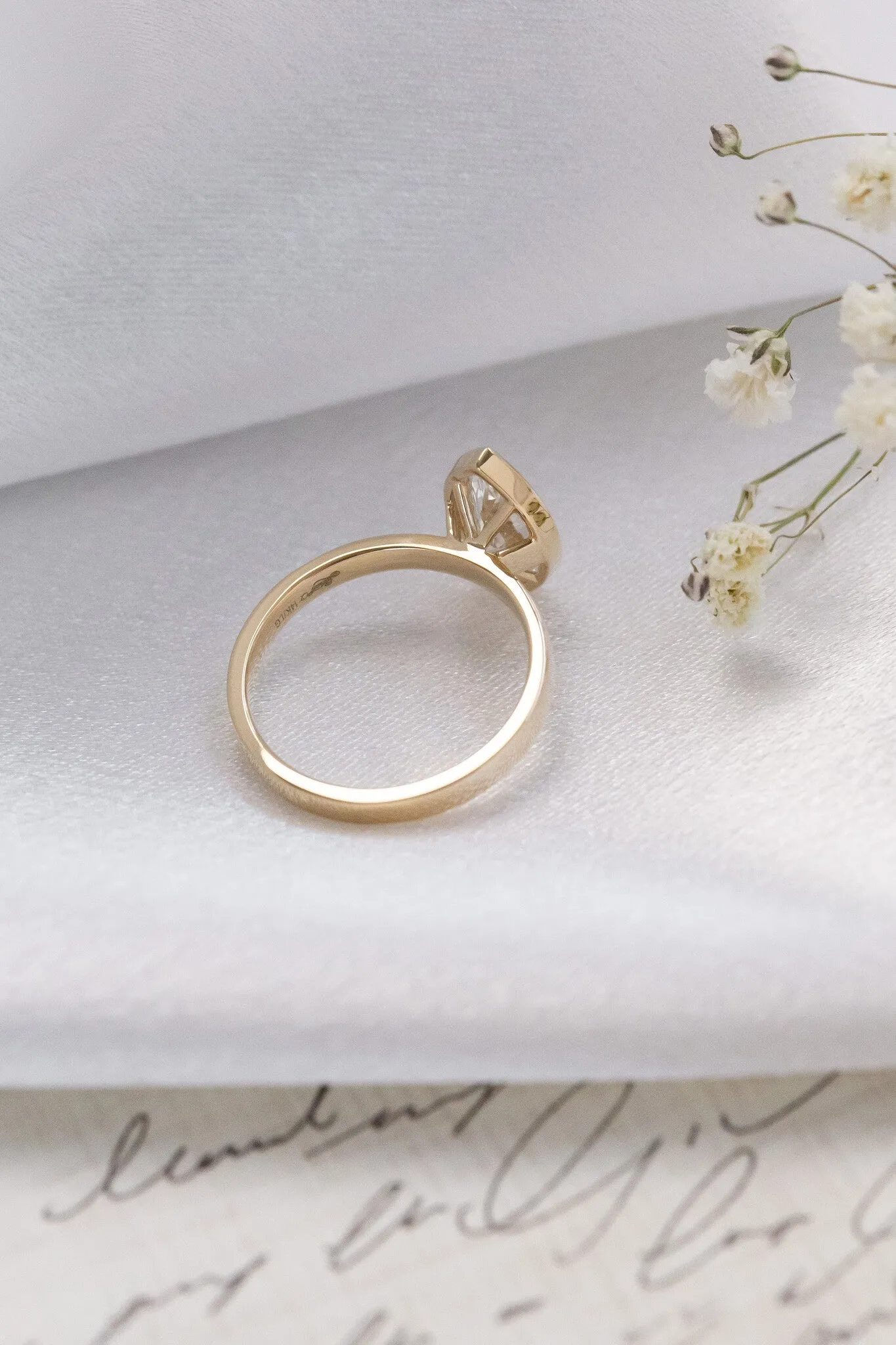 The Elena Marquise Solitaire