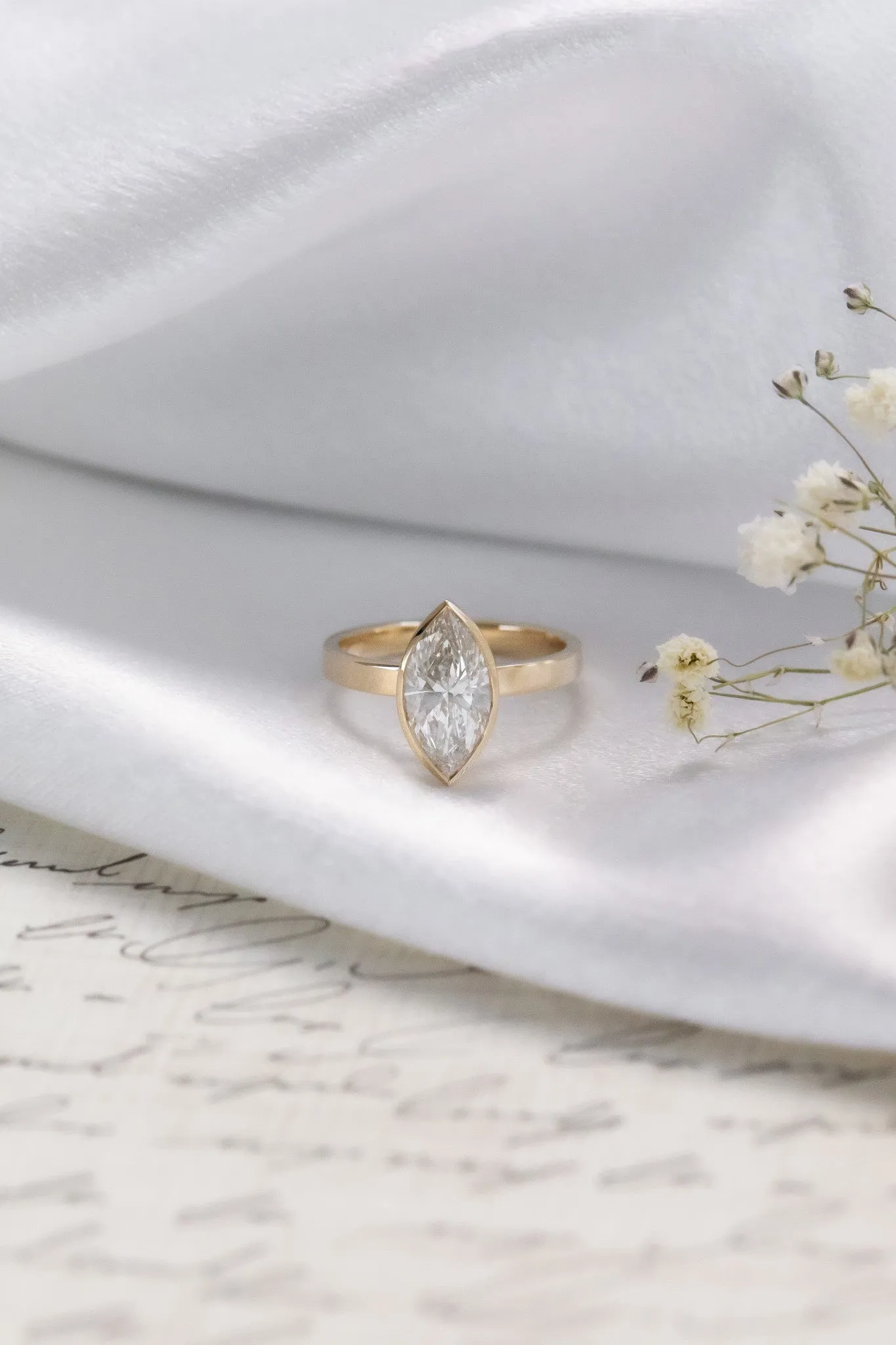 The Elena Marquise Solitaire
